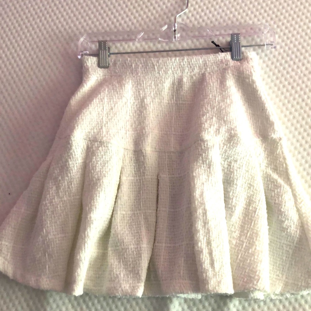 Kendall and Kylie mini skirt